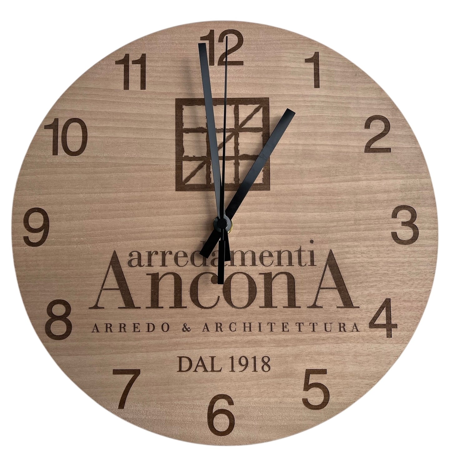 Foto o logo personalizzati su orologio da parete